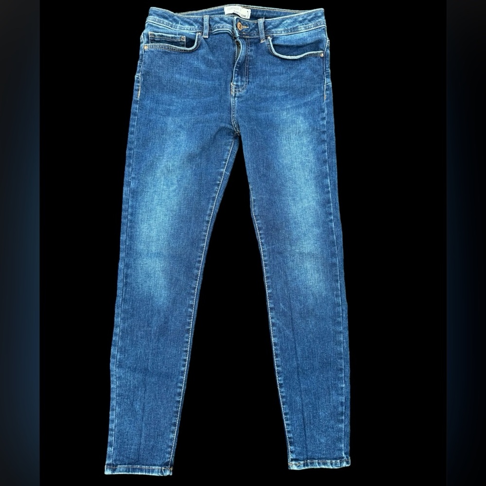 Forever 21 jeans- size 28